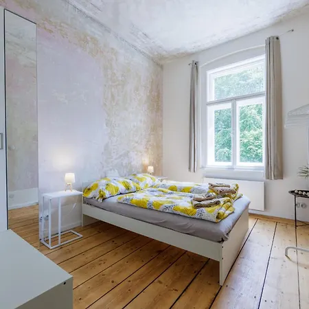 Design In The Heart Of Апартаменты